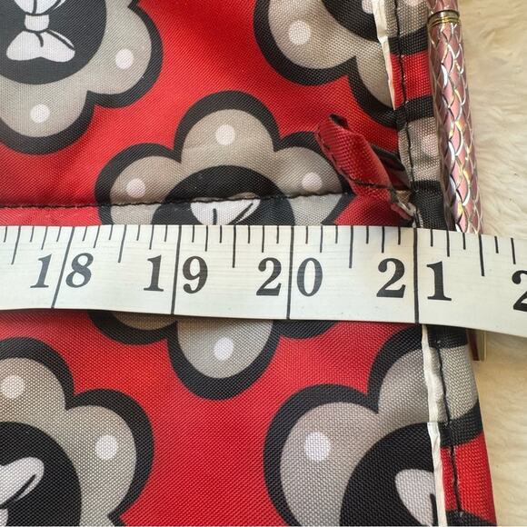 Disney Minnie Mouse Baby Diaper Change Pouch with Matching Changing Pad Inside - Picture 6 of 14